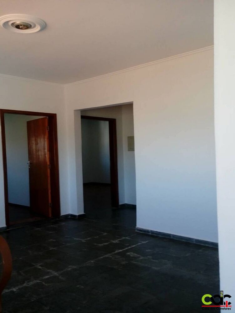 Casa, 3 quartos, 280 m² - Foto 2