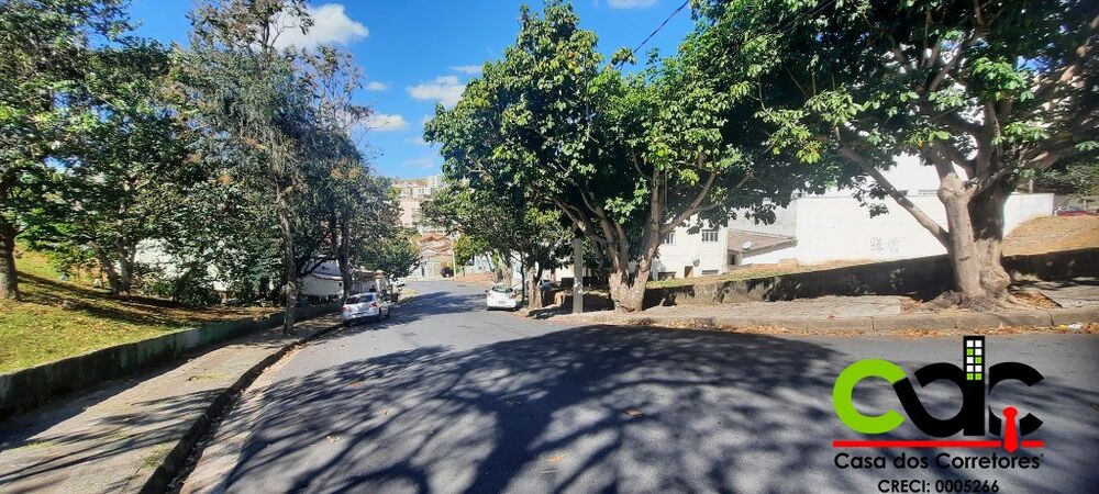 Loteamento e Condomínio, 743 m² - Foto 1