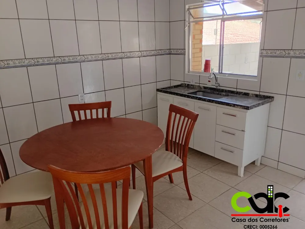 Casa, 3 quartos - Foto 2