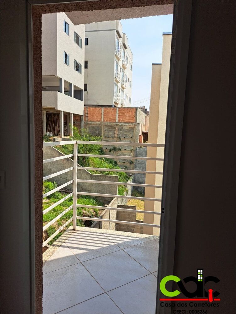Apartamento à venda com 2 quartos, 50m² - Foto 3