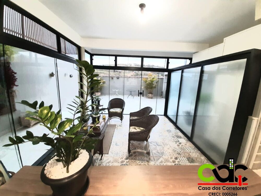 Casa, 4 quartos - Foto 1