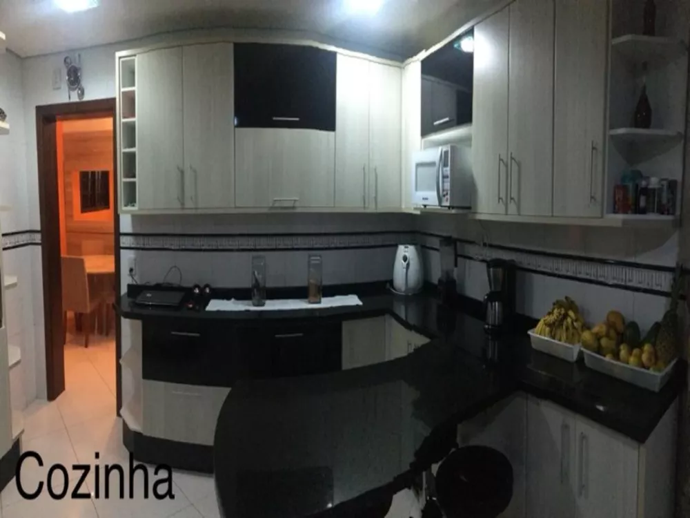 Chácara à venda com 3 quartos, 600m² - Foto 3