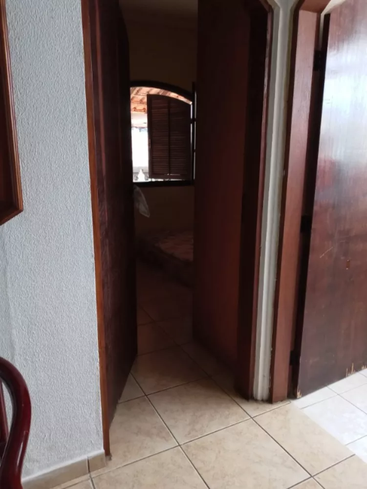 Casa à venda com 3 quartos, 600m² - Foto 15