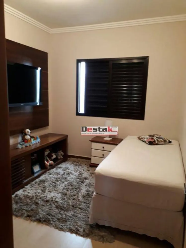 Apartamento, 3 quartos, 84 m² - Foto 2