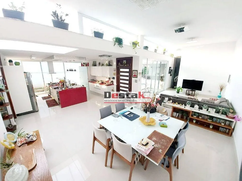 Casa, 3 quartos, 500 m² - Foto 2