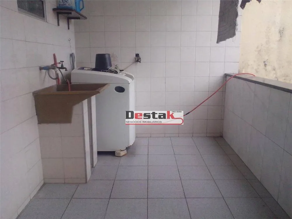 Sobrado, 3 quartos, 320 m² - Foto 2