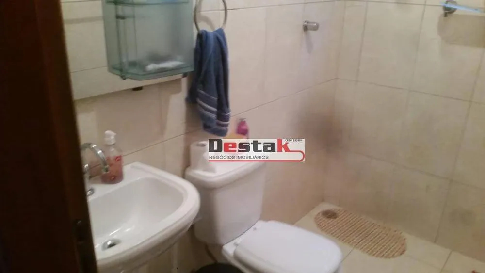 Sobrado, 3 quartos, 248 m² - Foto 2