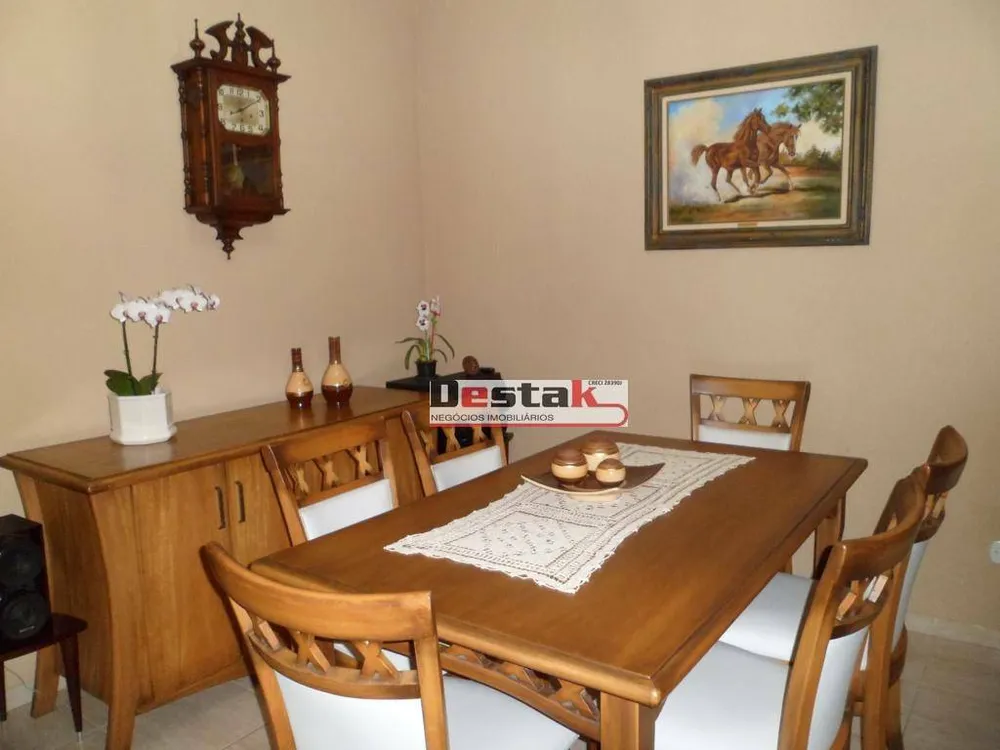 Casa, 4 quartos, 500 m² - Foto 1