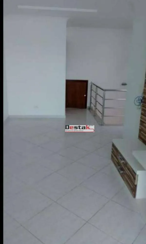 Sobrado, 3 quartos, 207 m² - Foto 4