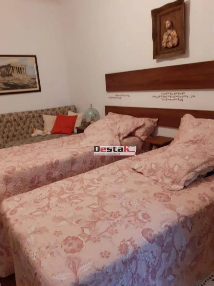 Sobrado, 3 quartos, 220 m² - Foto 1