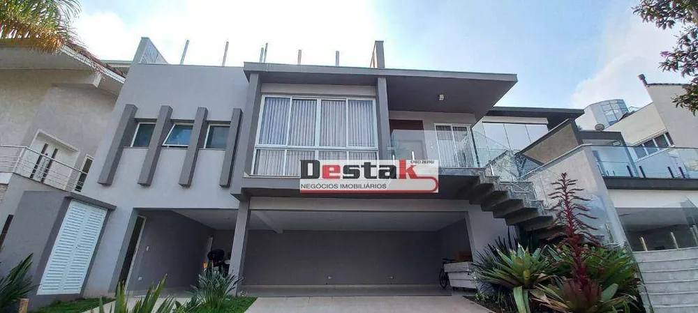 Sobrado, 4 quartos, 315 m² - Foto 2