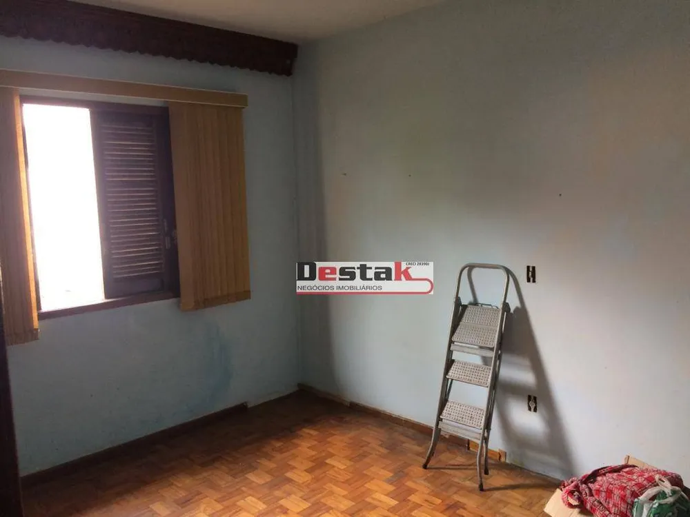 Casa, 3 quartos, 210 m² - Foto 4