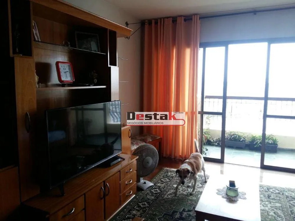 Apartamento, 3 quartos, 140 m² - Foto 1
