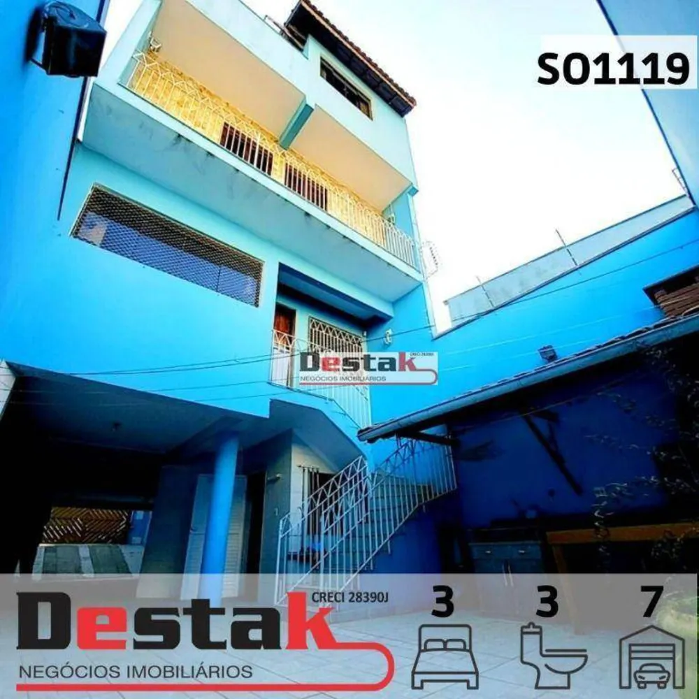Sobrado, 3 quartos, 252 m² - Foto 1