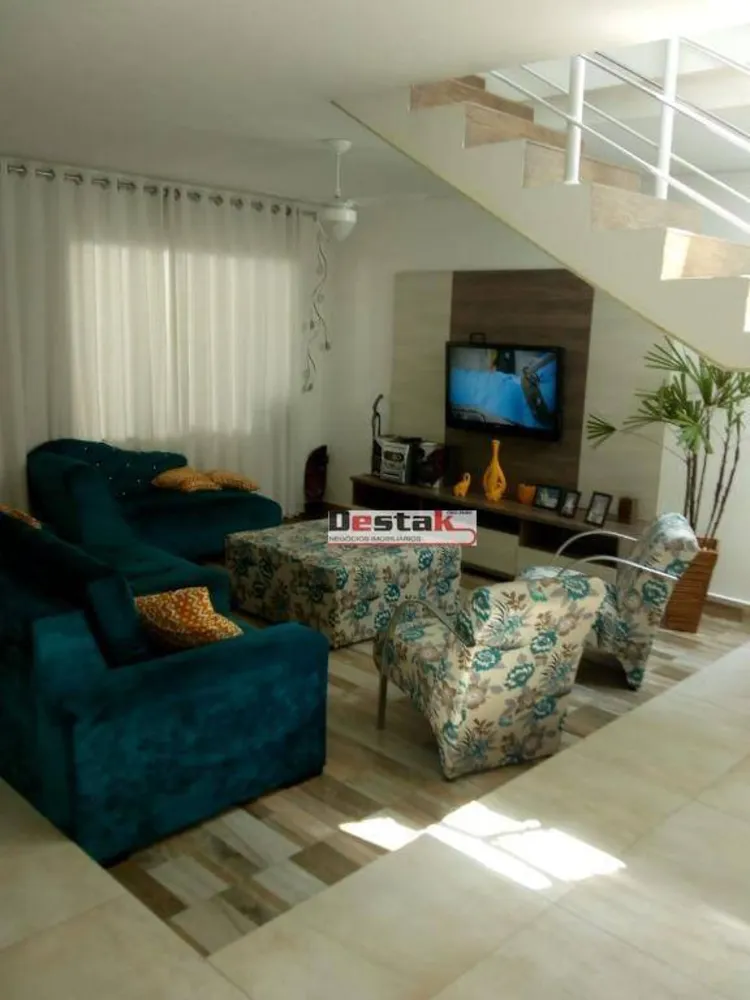 Sobrado, 3 quartos, 220 m² - Foto 4