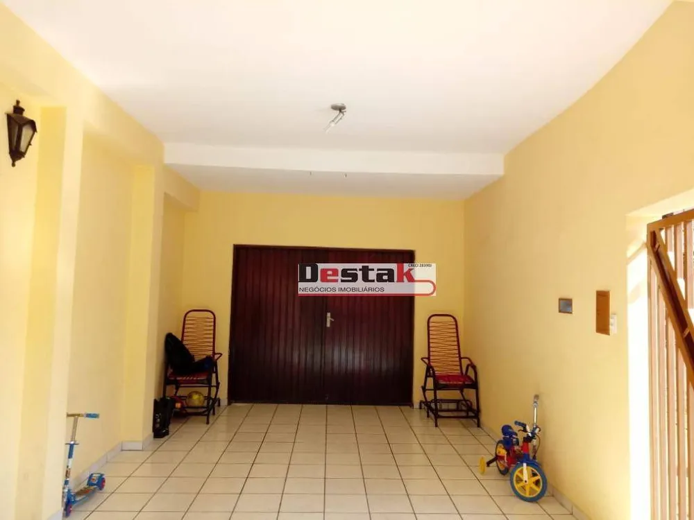 Sobrado, 4 quartos, 223 m² - Foto 3