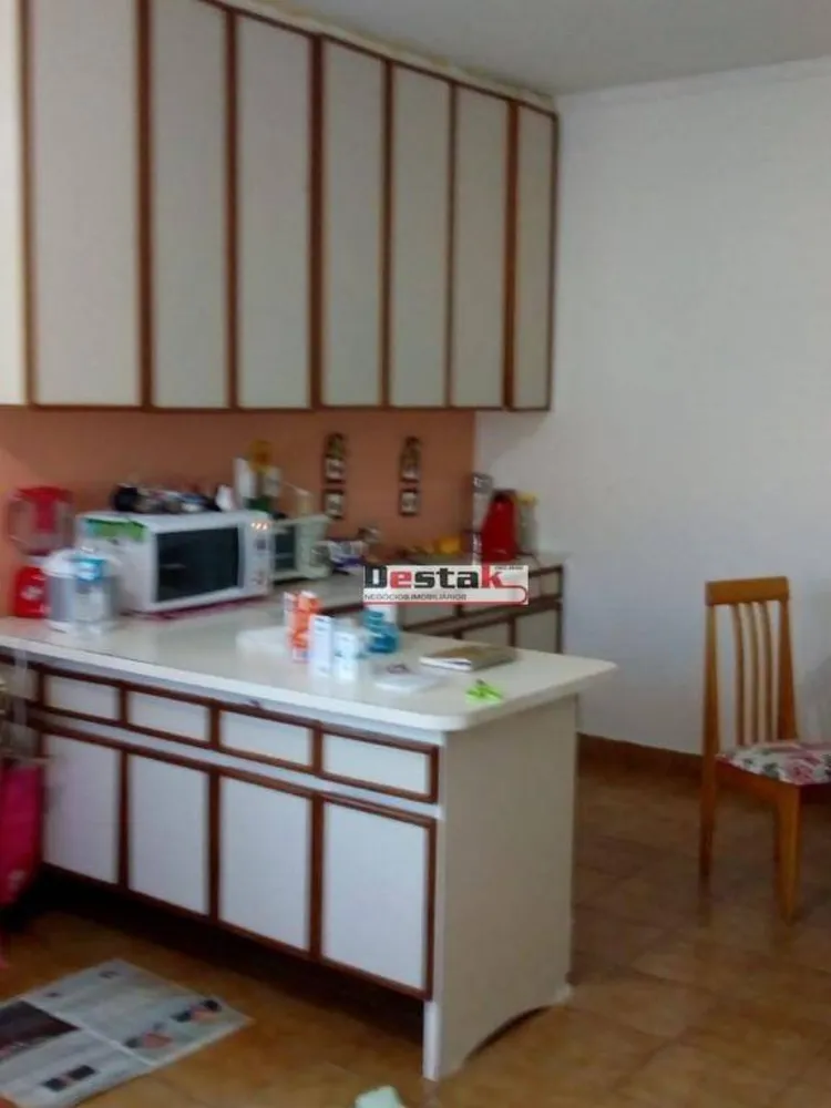 Sobrado, 3 quartos, 253 m² - Foto 4