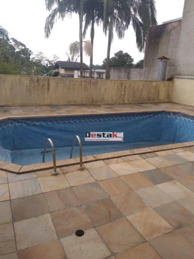 Casa, 4 quartos, 750 m² - Foto 1