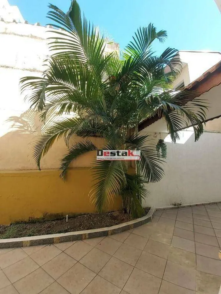 Sobrado, 3 quartos, 240 m² - Foto 3
