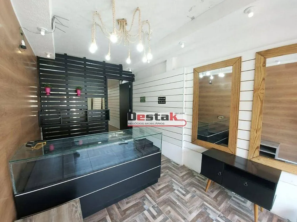 Loja-Salão, 130 m² - Foto 1