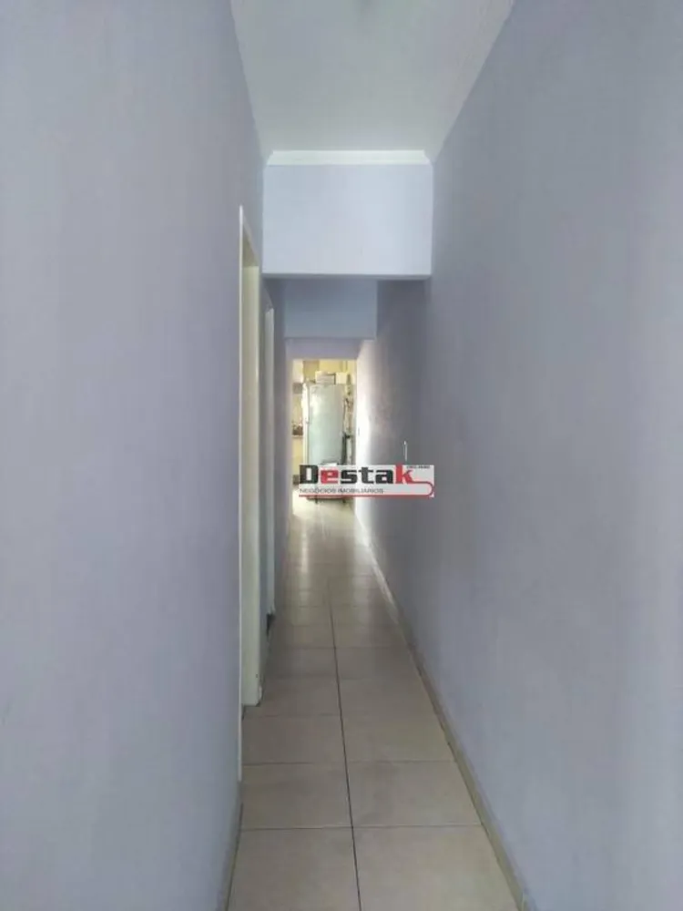 Sobrado, 3 quartos, 180 m² - Foto 2