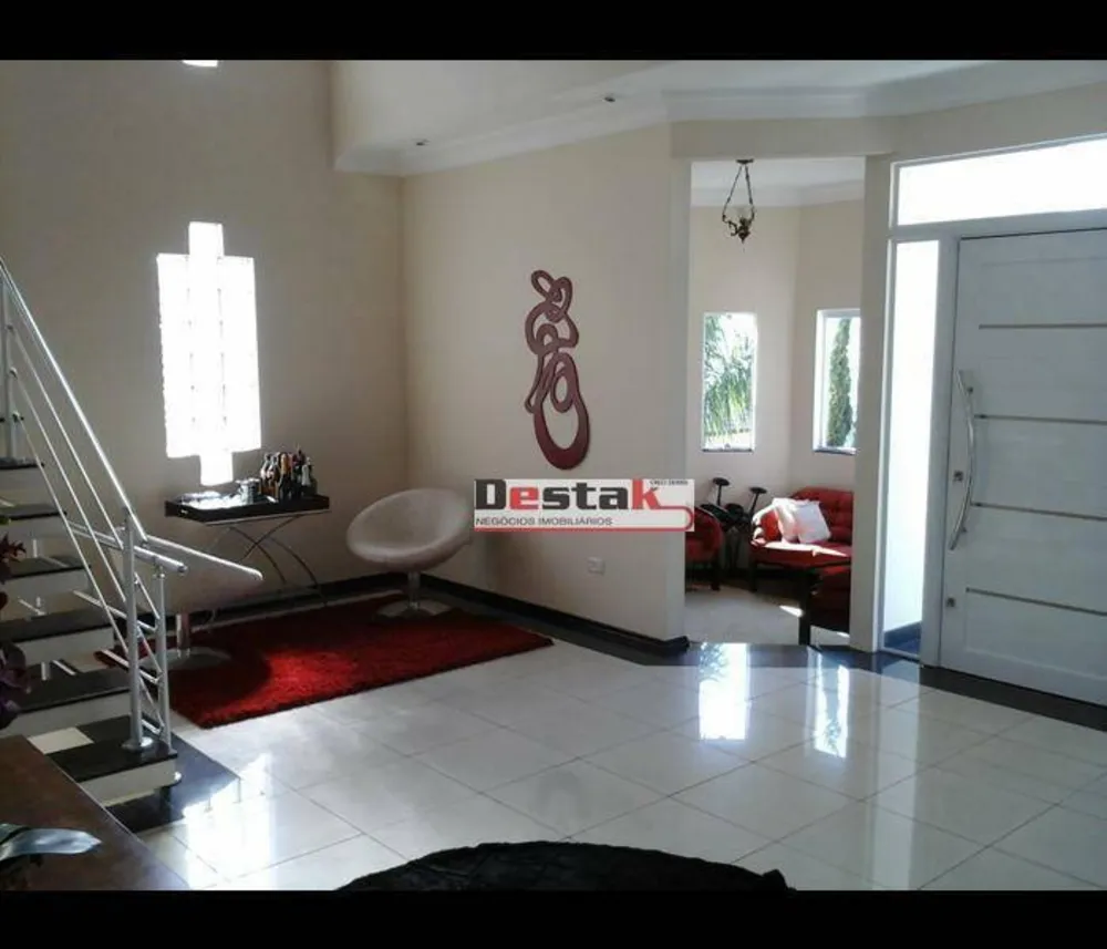 Casa, 3 quartos, 420 m² - Foto 3