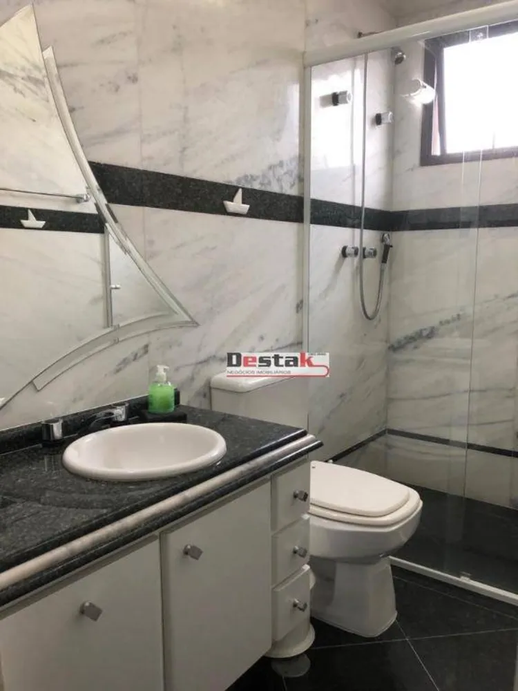 Apartamento, 3 quartos, 130 m² - Foto 3