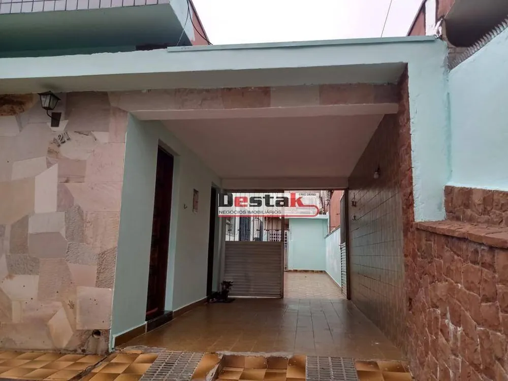 Casa, 3 quartos, 184 m² - Foto 2