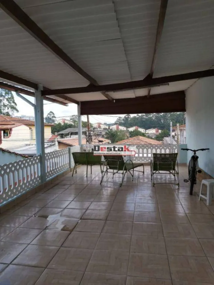 Sobrado, 3 quartos, 207 m² - Foto 2