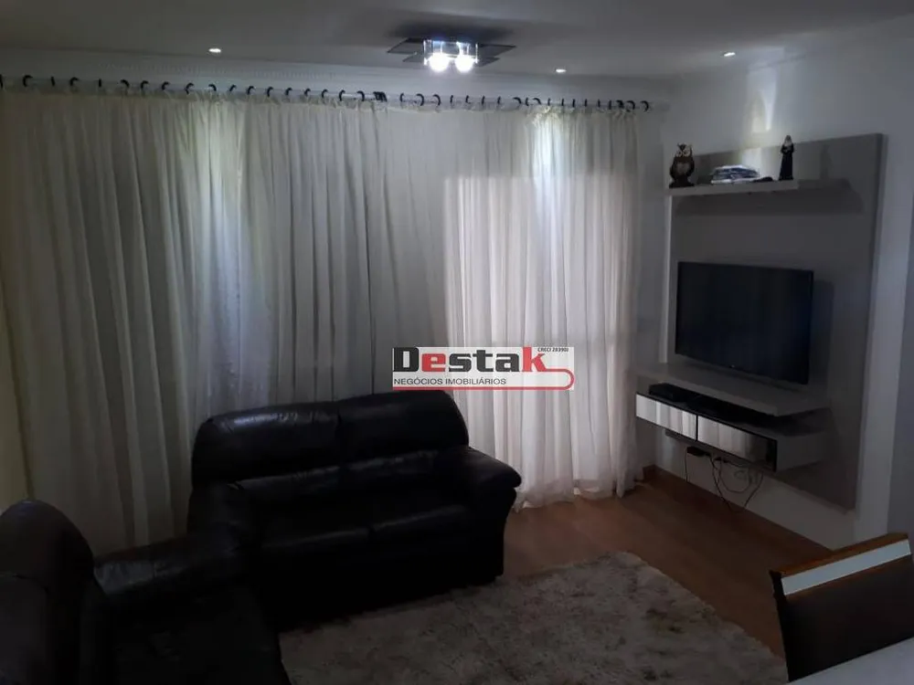 Apartamento, 3 quartos, 80 m² - Foto 2