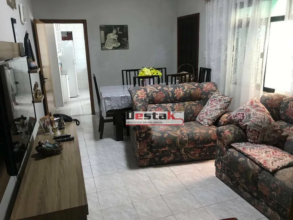 Casa, 2 quartos, 224 m² - Foto 3
