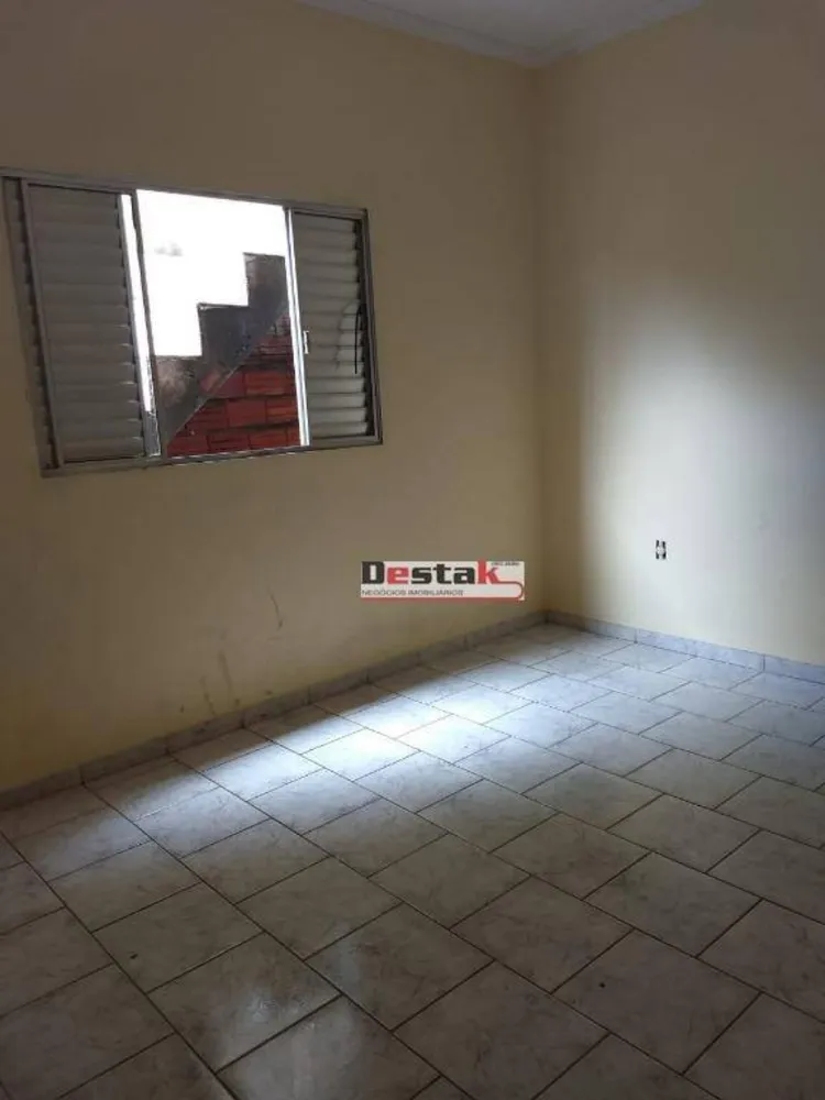 Casa, 2 quartos, 180 m² - Foto 2