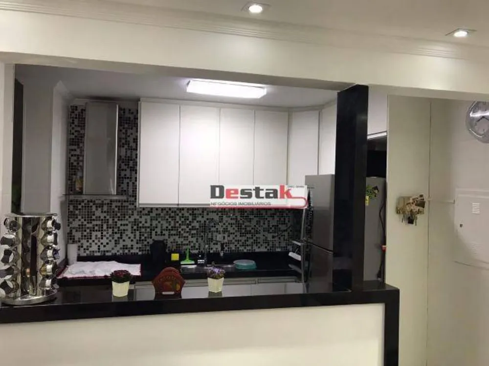 Apartamento, 2 quartos, 61 m² - Foto 4