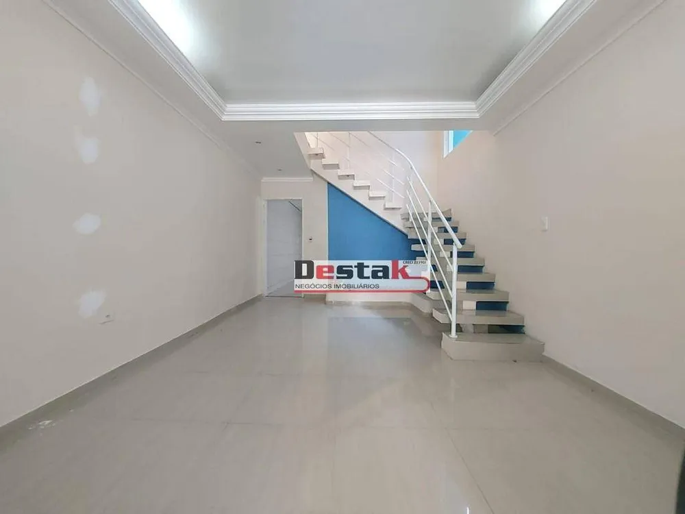 Sobrado, 3 quartos, 265 m² - Foto 1