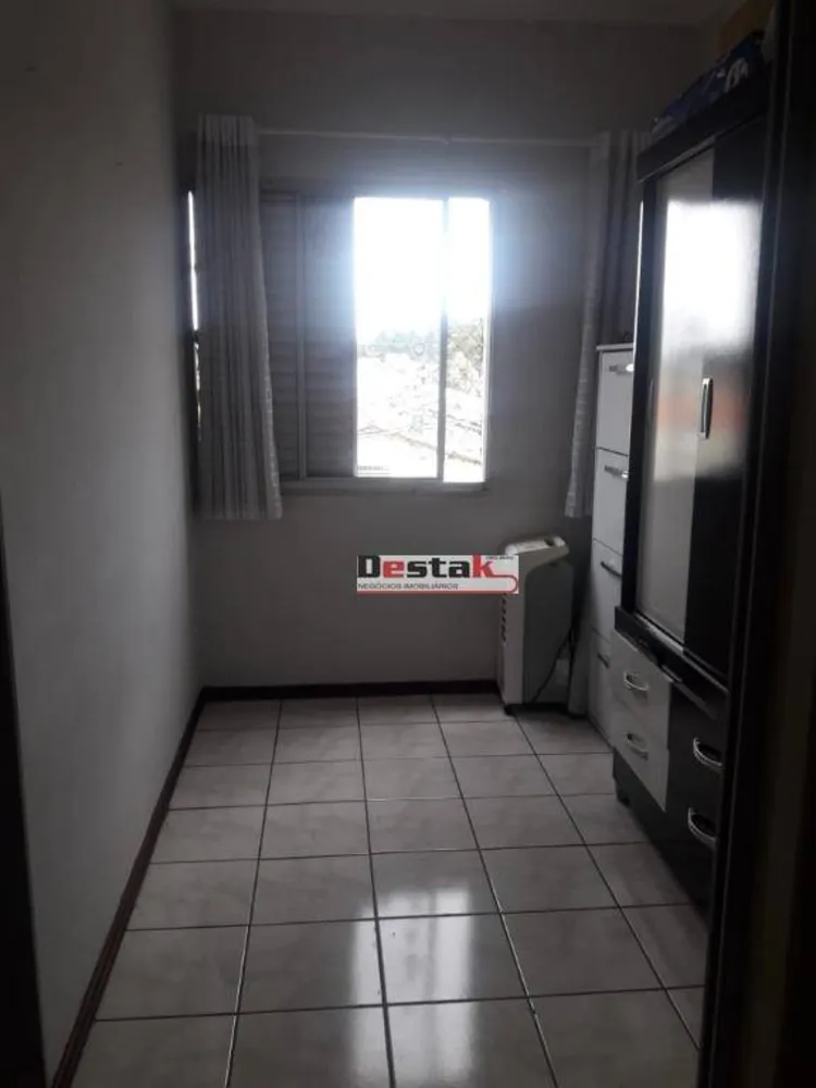 Apartamento, 3 quartos, 63 m² - Foto 4