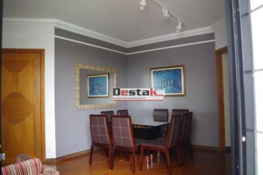 Apartamento, 3 quartos, 140 m² - Foto 1
