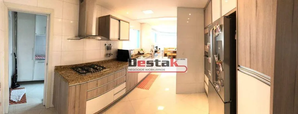 Apartamento, 3 quartos, 149 m² - Foto 2