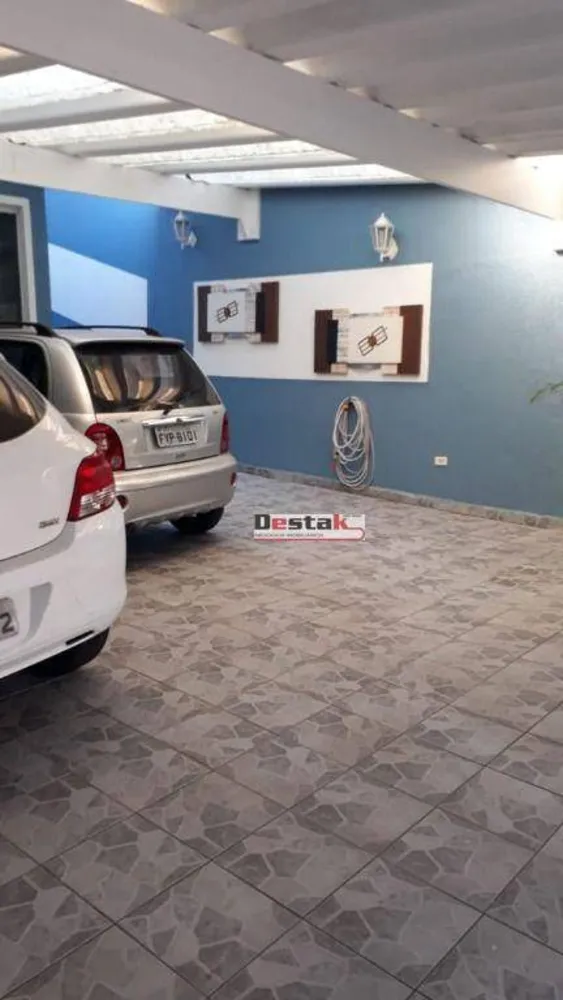 Casa, 3 quartos, 226 m² - Foto 3
