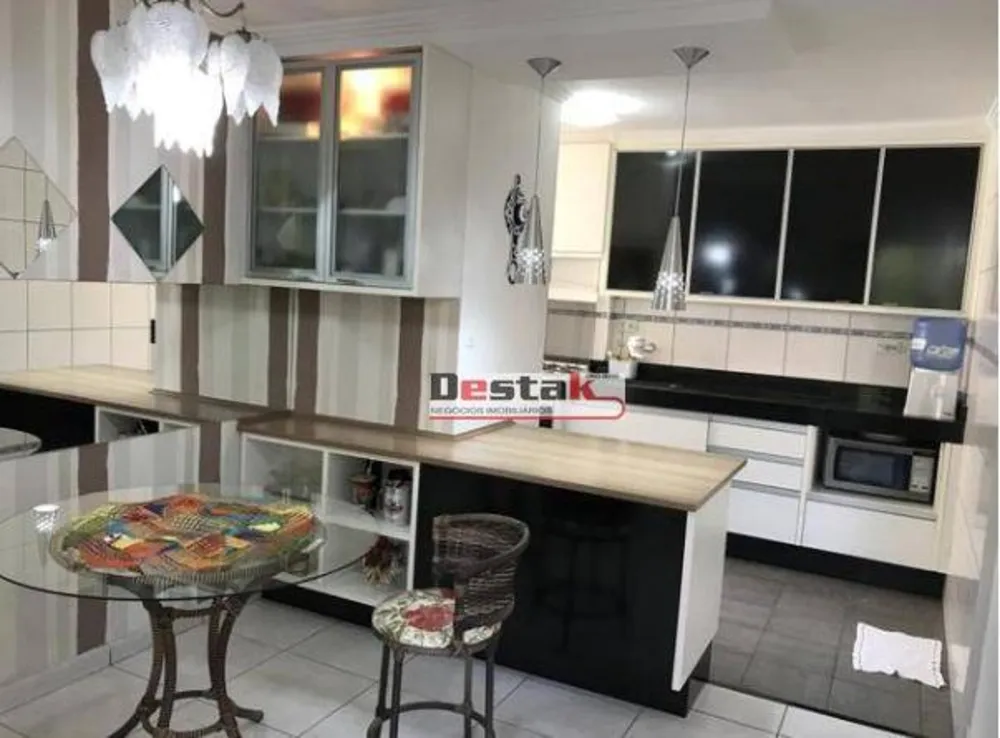 Apartamento, 3 quartos, 57 m² - Foto 1