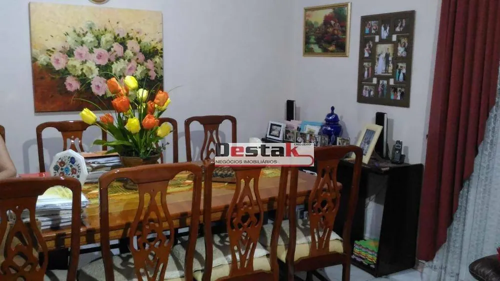 Sobrado, 3 quartos, 250 m² - Foto 1