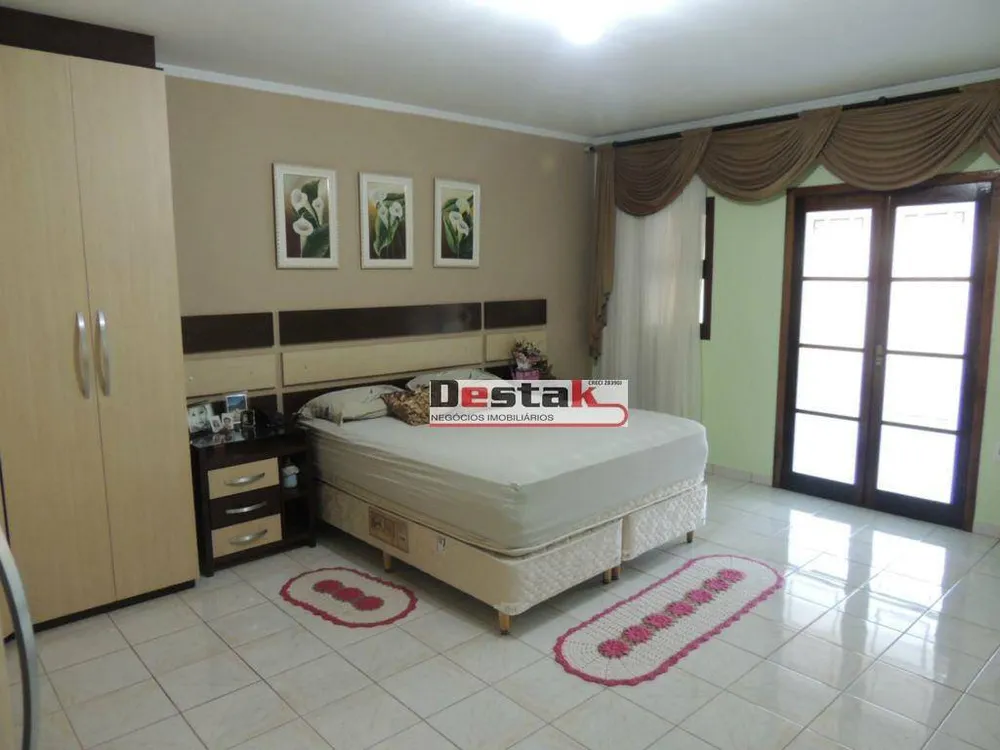 Sobrado, 3 quartos, 300 m² - Foto 2
