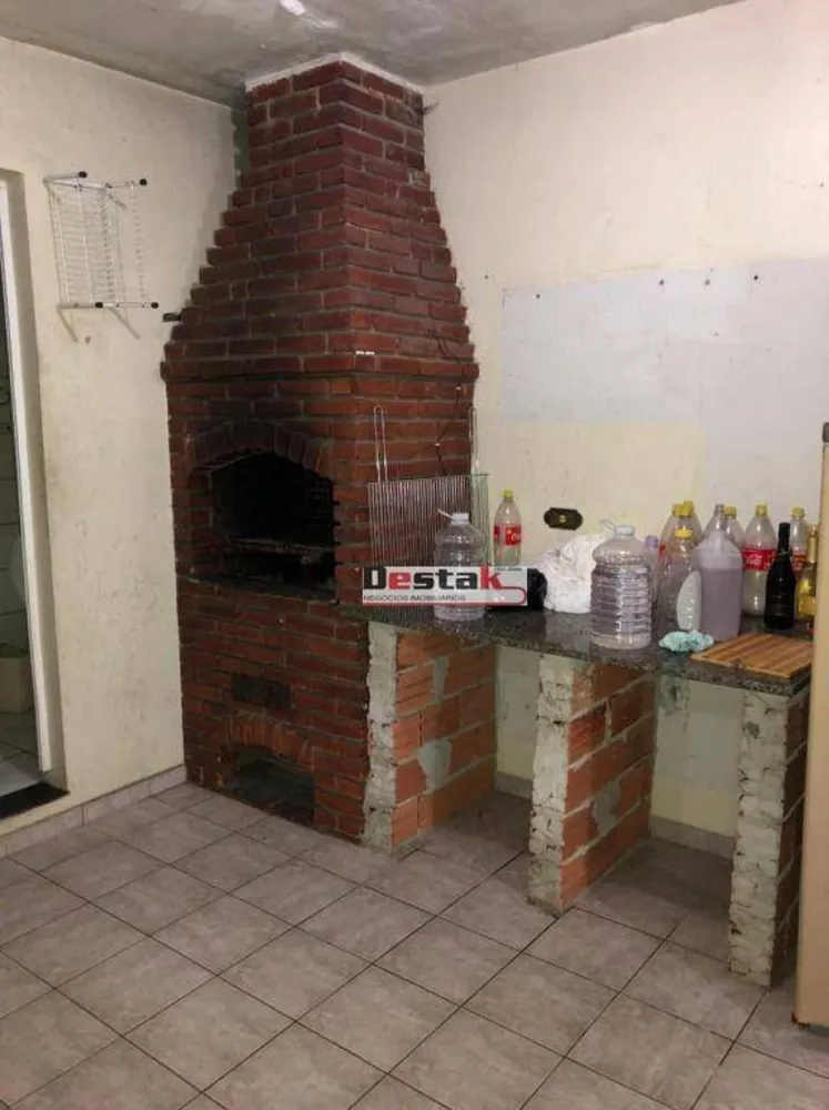 Casa, 4 quartos, 235 m² - Foto 3