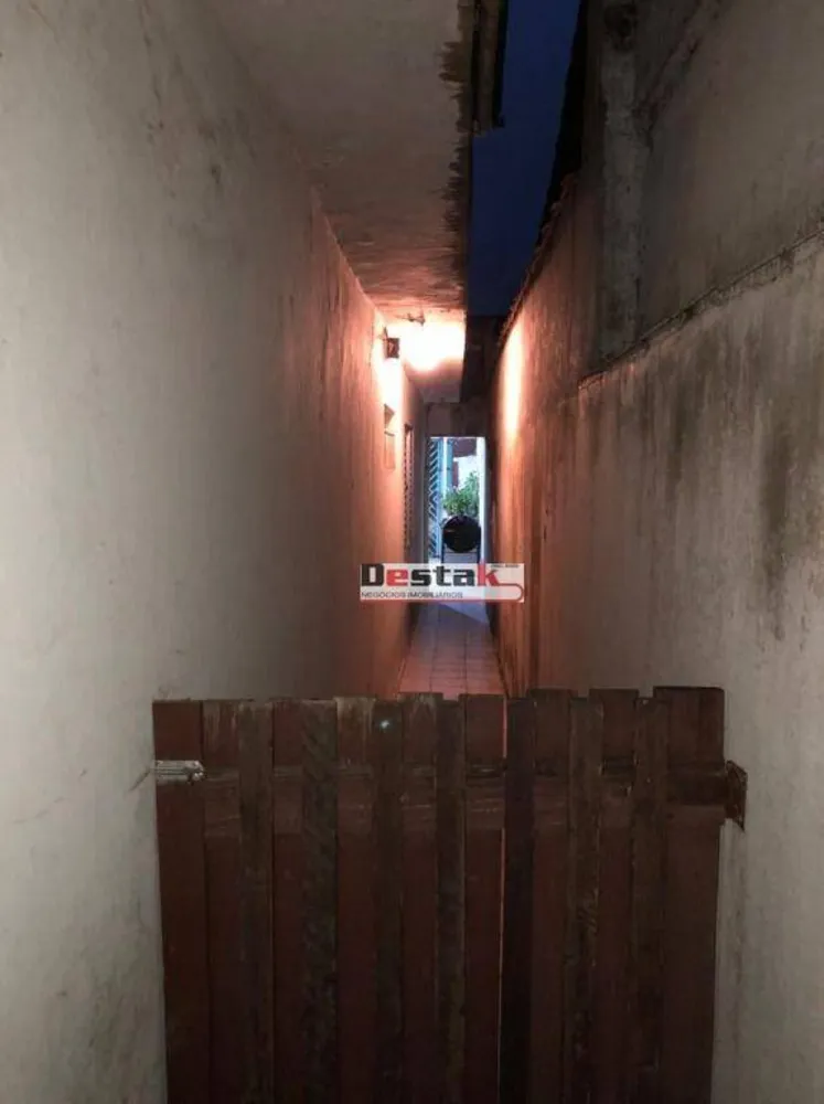 Casa, 4 quartos, 235 m² - Foto 2