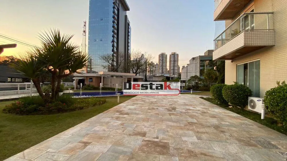 Apartamento, 3 quartos, 138 m² - Foto 3