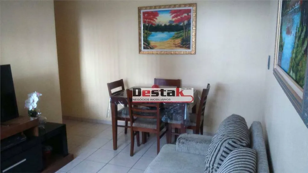 Apartamento, 2 quartos, 50 m² - Foto 1