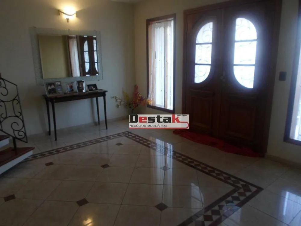 Sobrado, 5 quartos, 840 m² - Foto 4