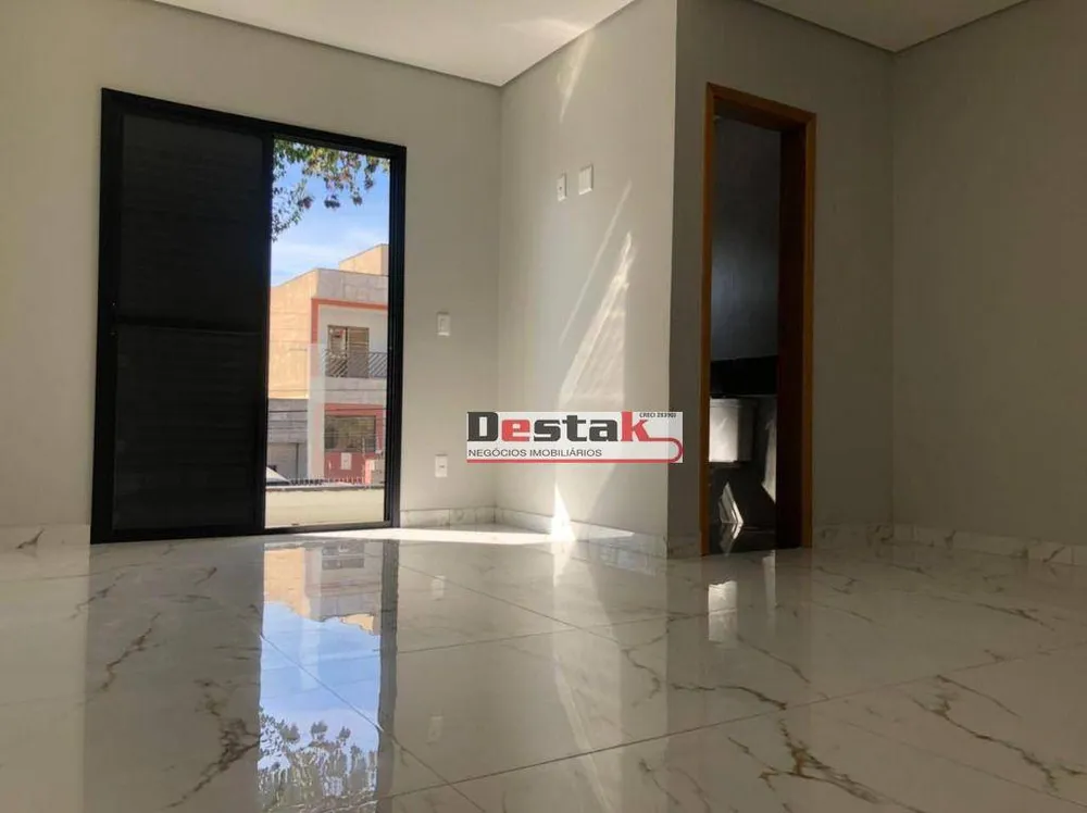 Sobrado, 3 quartos, 165 m² - Foto 1