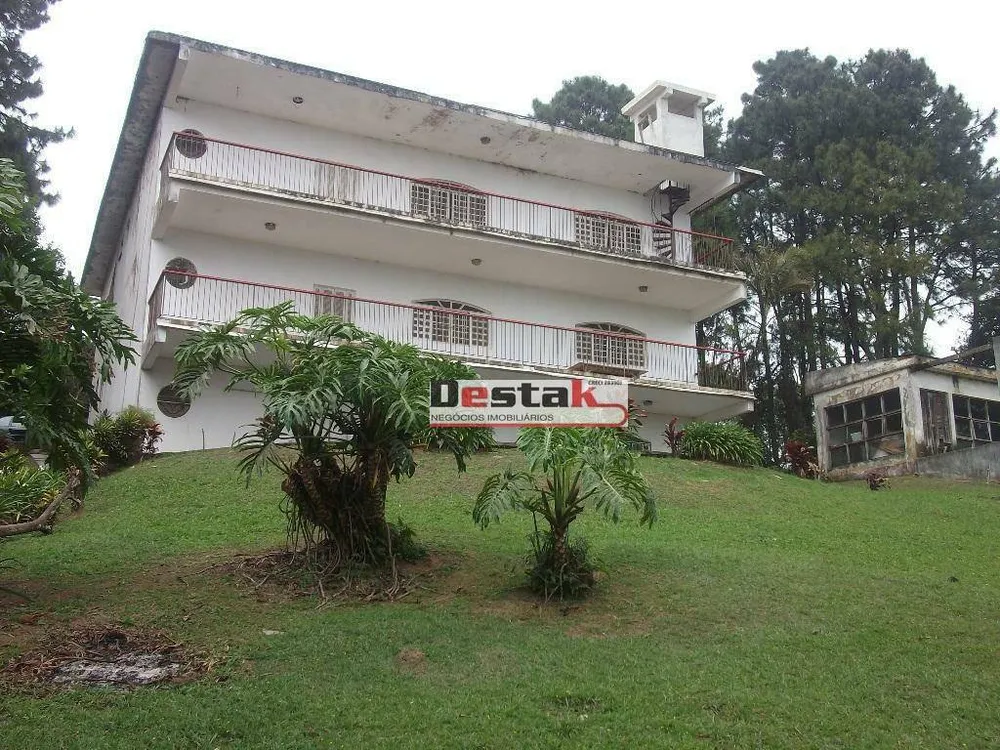 Chácara, 8 quartos, 5200 m² - Foto 1
