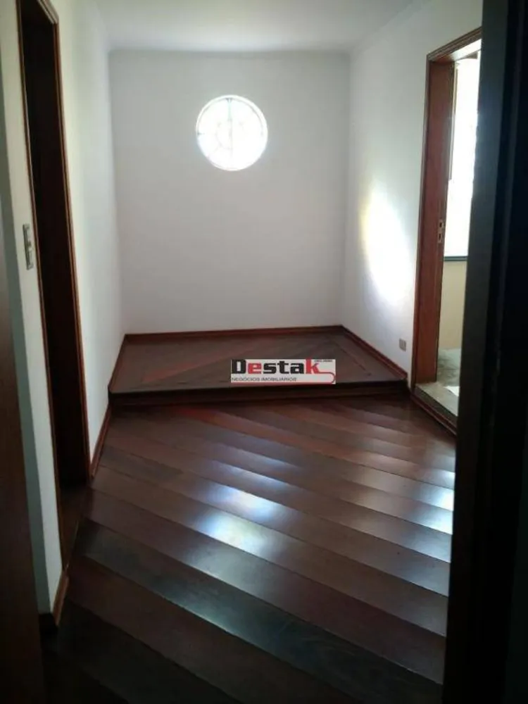 Sobrado, 3 quartos, 337 m² - Foto 3