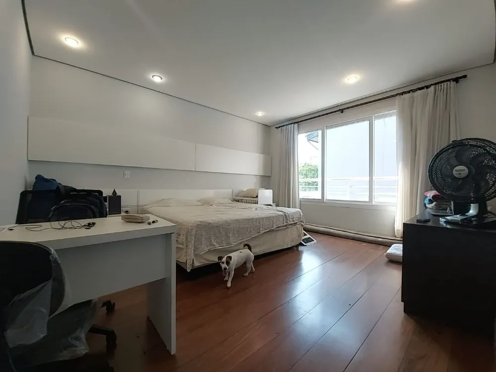 Sobrado, 3 quartos, 285 m² - Foto 2